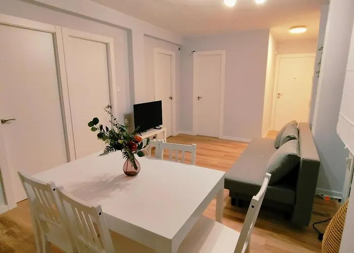 Daire Quiet Near The Pilar *